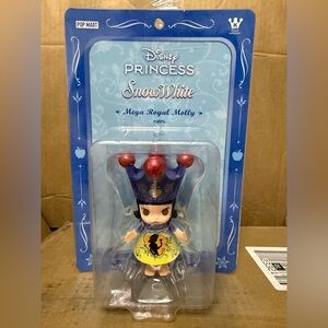 Disney Princess Snow White Mega Royal Molly hanging card